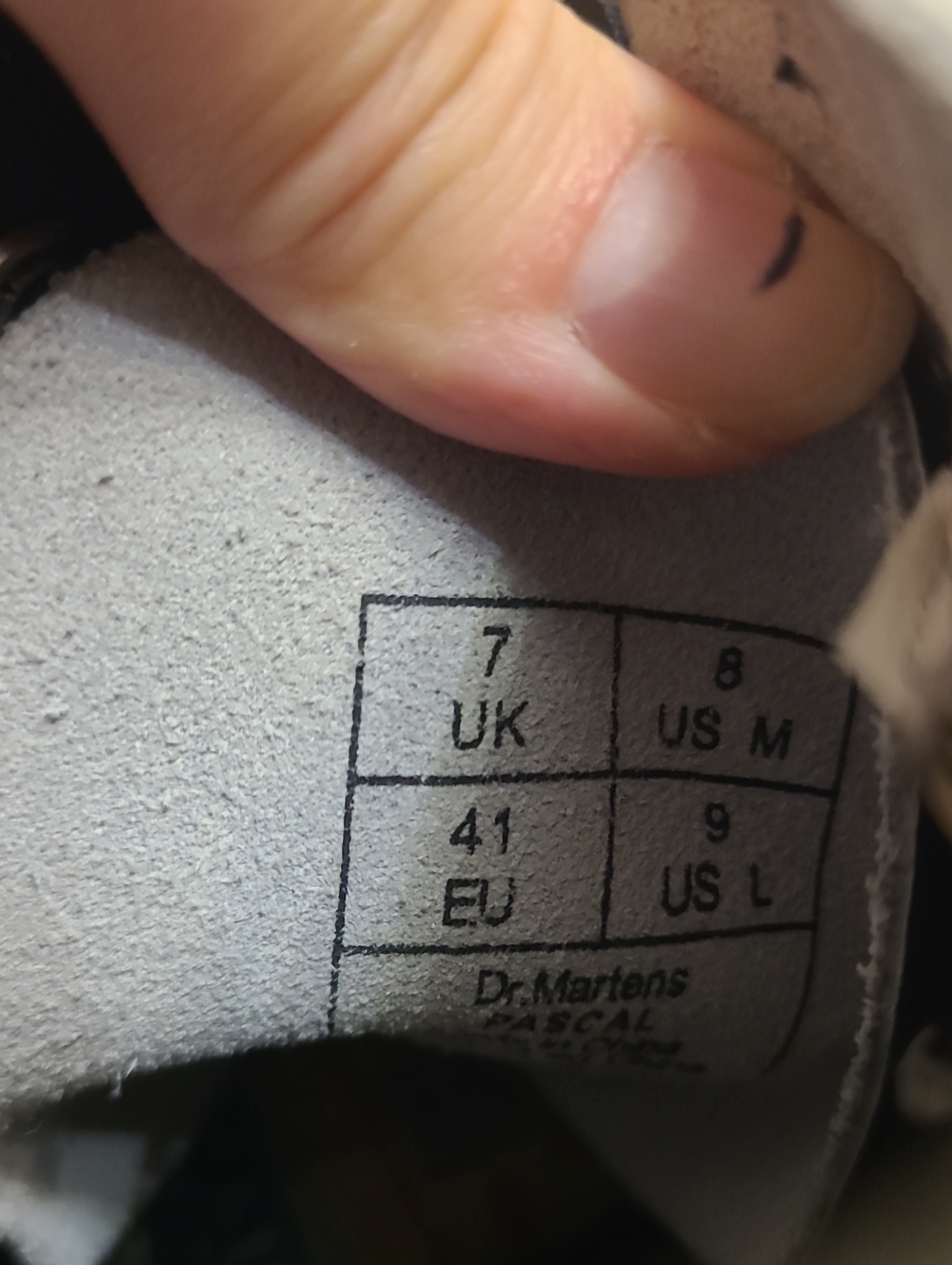 RARE Dr Martens Pascal Di Paolo Museum Collection - Picture 8 of 8
